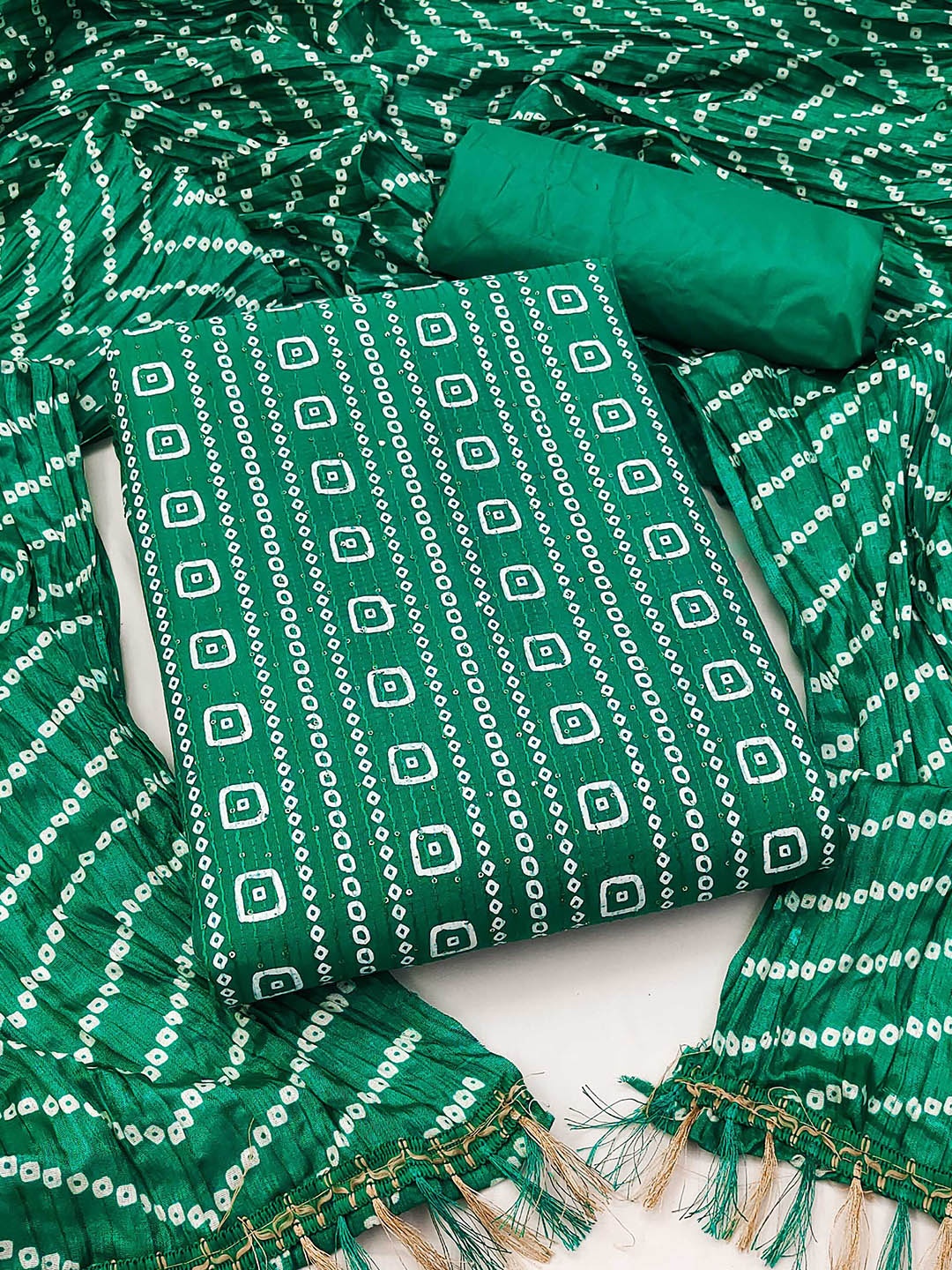

Maroosh Bandhani Printed Sequinned Cotton Unstitched Dress Material, Sea green
