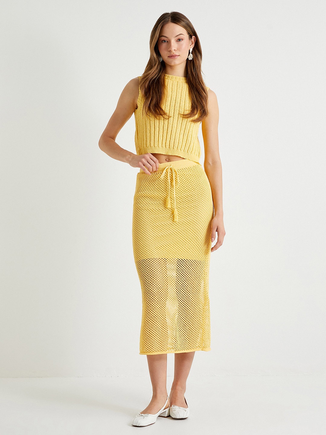 

Koton Round Neck Cotton Tank Tops, Yellow