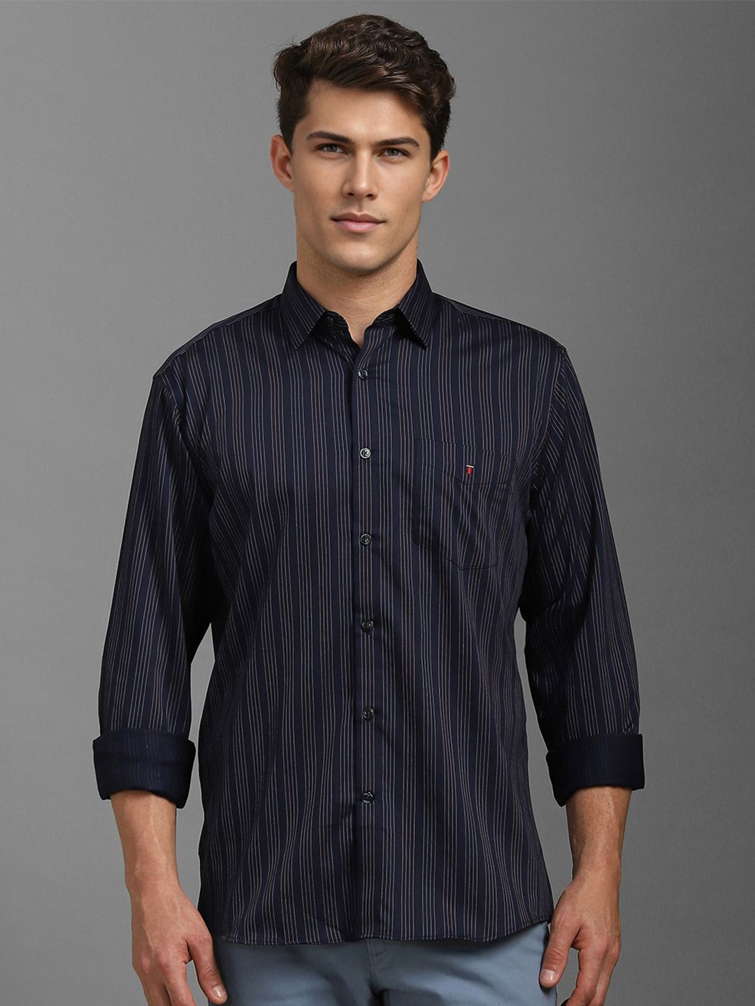 

Louis Philippe Sport Men Slim Fit Opaque Striped Casual Shirt, Navy blue