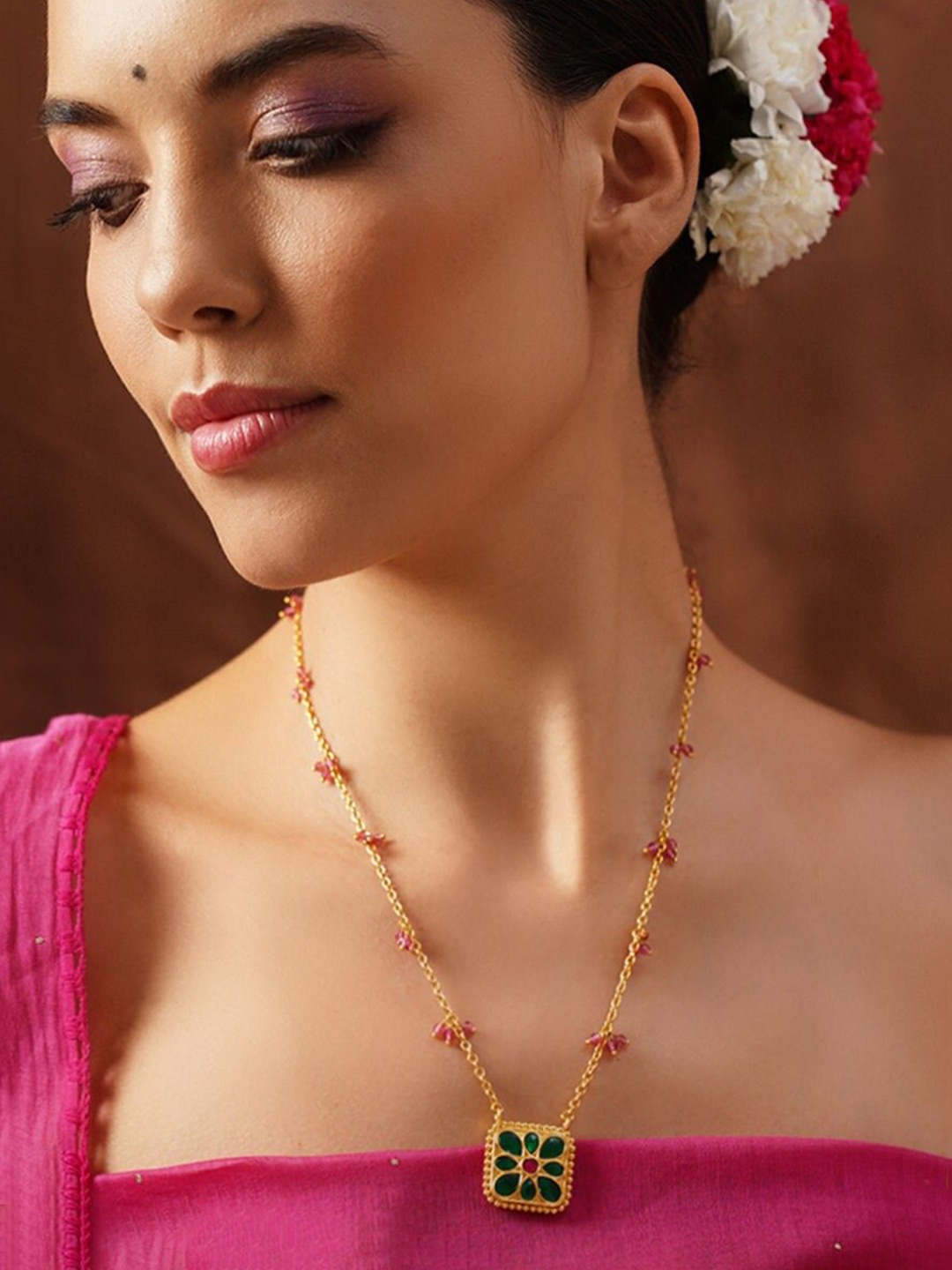 

JAYPORE Silver Gold-Plated Stone Studded Necklace