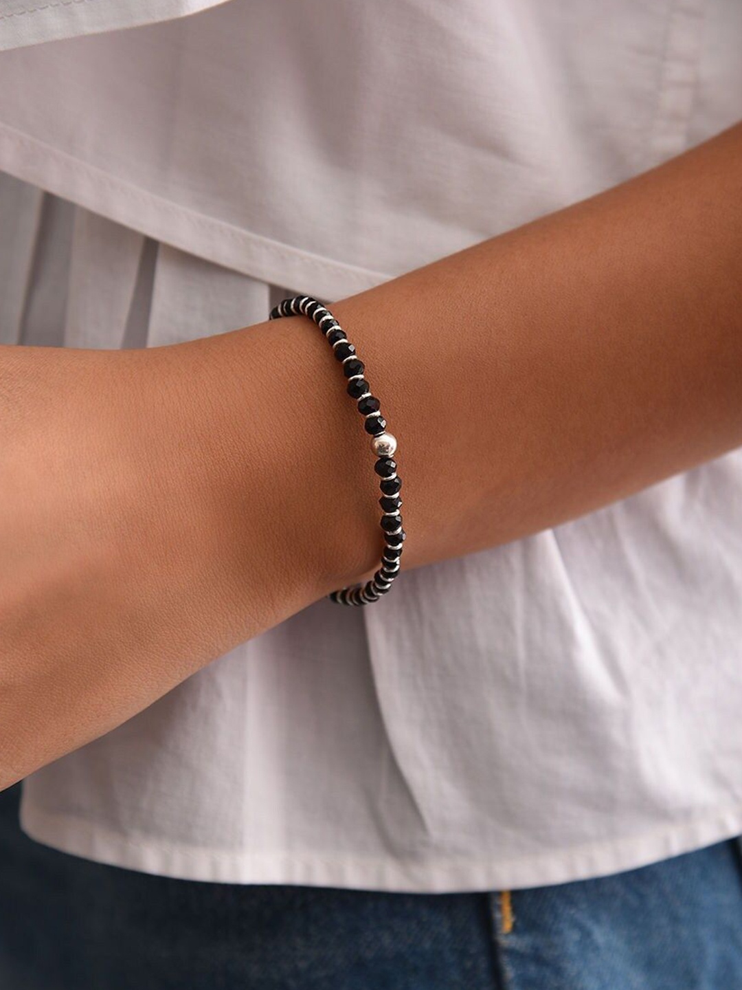 

JAYPORE Silver-Plated Onyx Studded Wraparound Bracelet