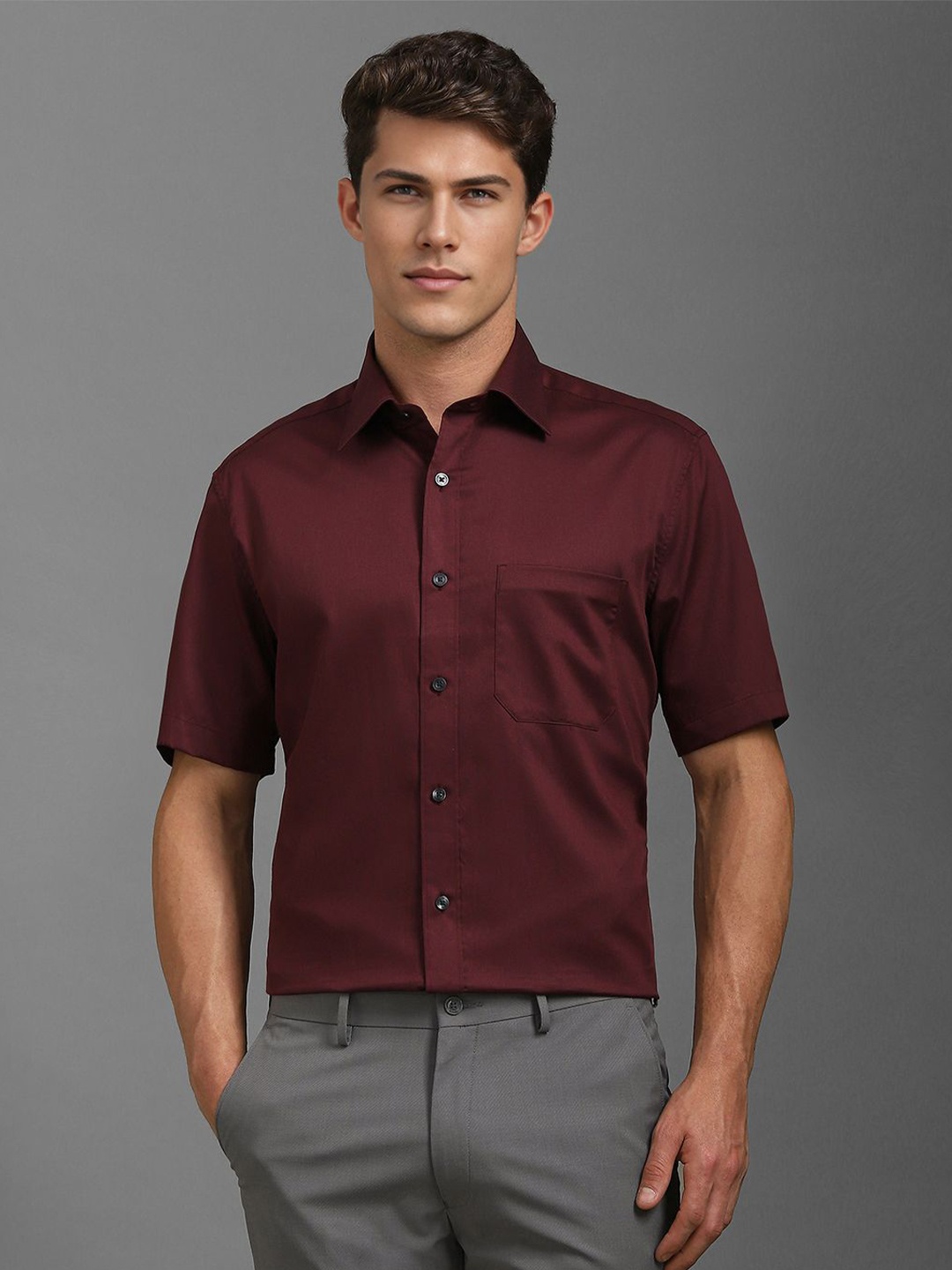 

Louis Philippe Men Classic Spread Collar Solid Cotton Formal Shirt, Maroon