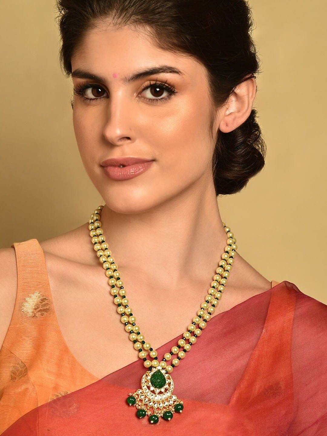 

JAYPORE Gold-Plated Kundan Studded & Beaded Necklace