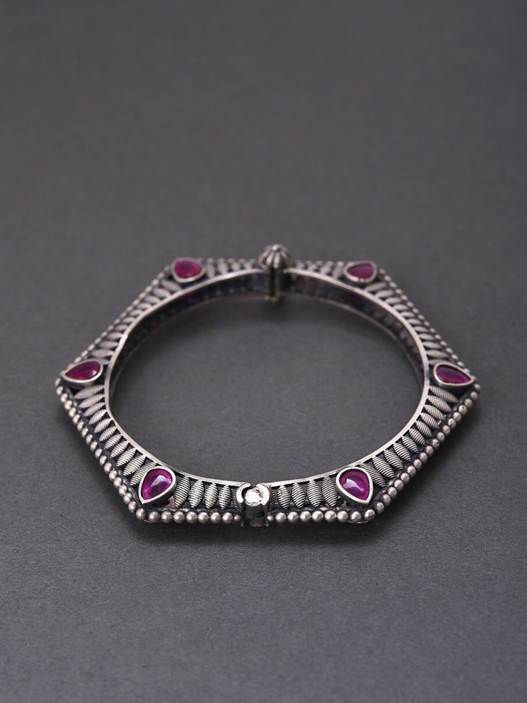 

JAYPORE Pure Silver Stones Studded Oxidised Bangle