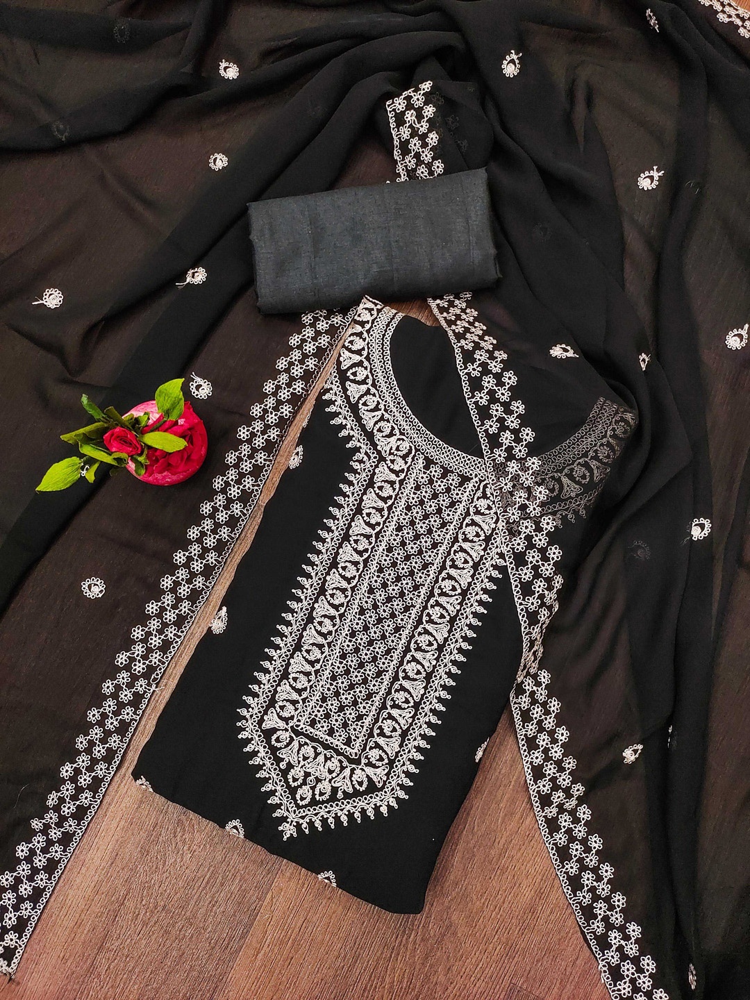

Maroosh Floral Embroidered Silk Georgette Unstitched Dress Material, Black