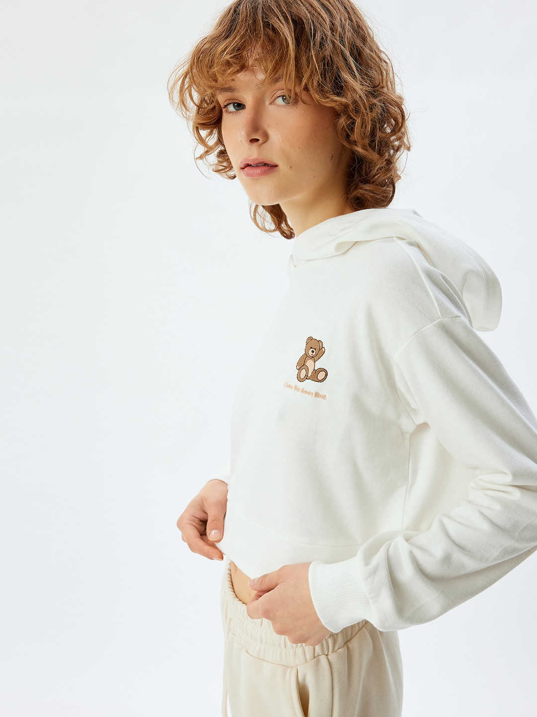 

Koton Women Embroidered Animal Cotton Sweatshirt, White