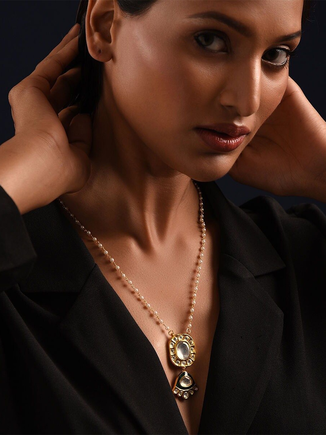 

JAYPORE Gold-Plated Kundan Necklace