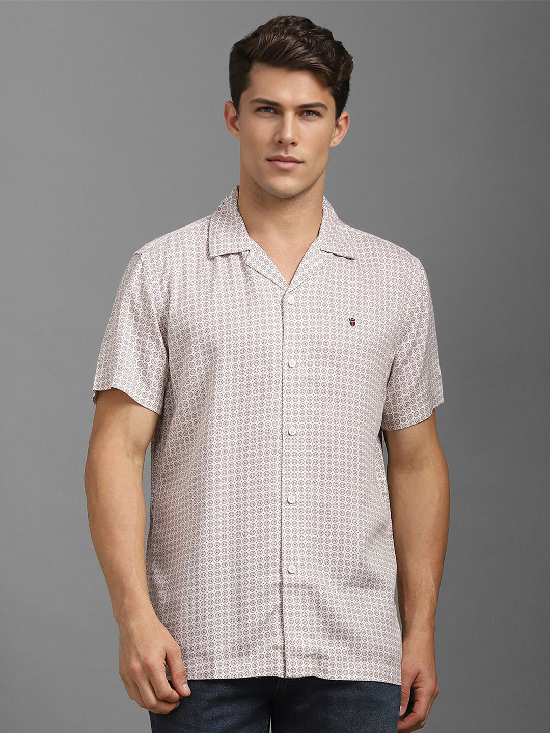 

Louis Philippe Jeans Men Cuban Collar Geometric Printed Lyocell Slim Fit Casual Shirt, White