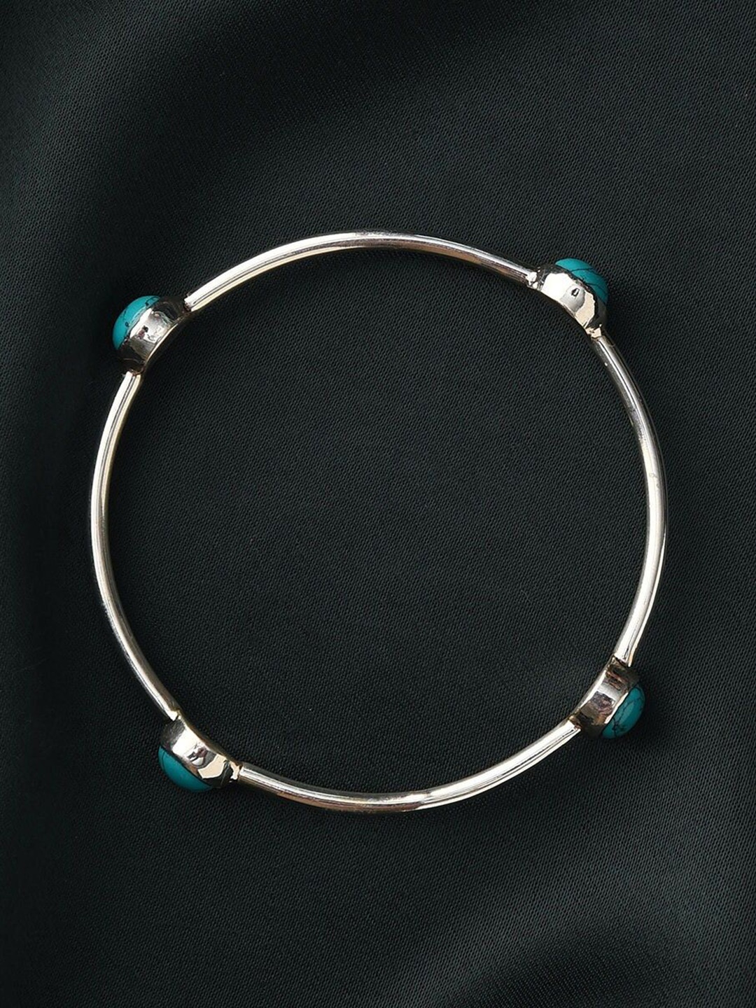 

JAYPORE Silver Oxidised Stone-Studded Bangle