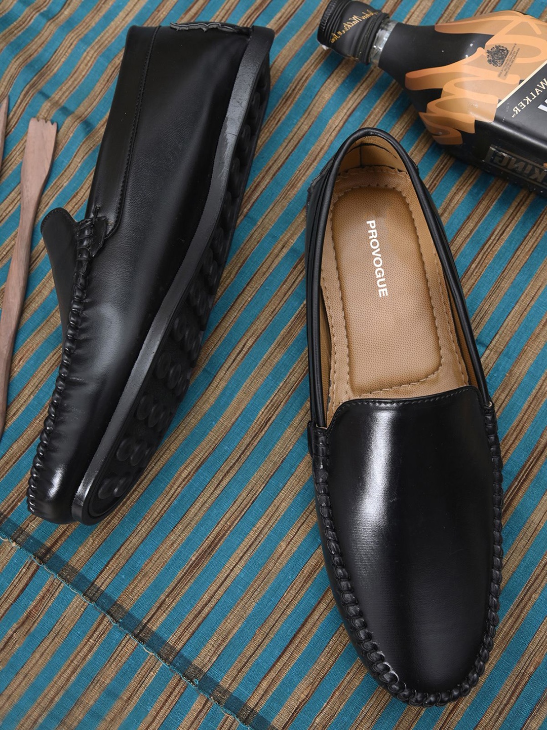 

Provogue Men Loafers, Black