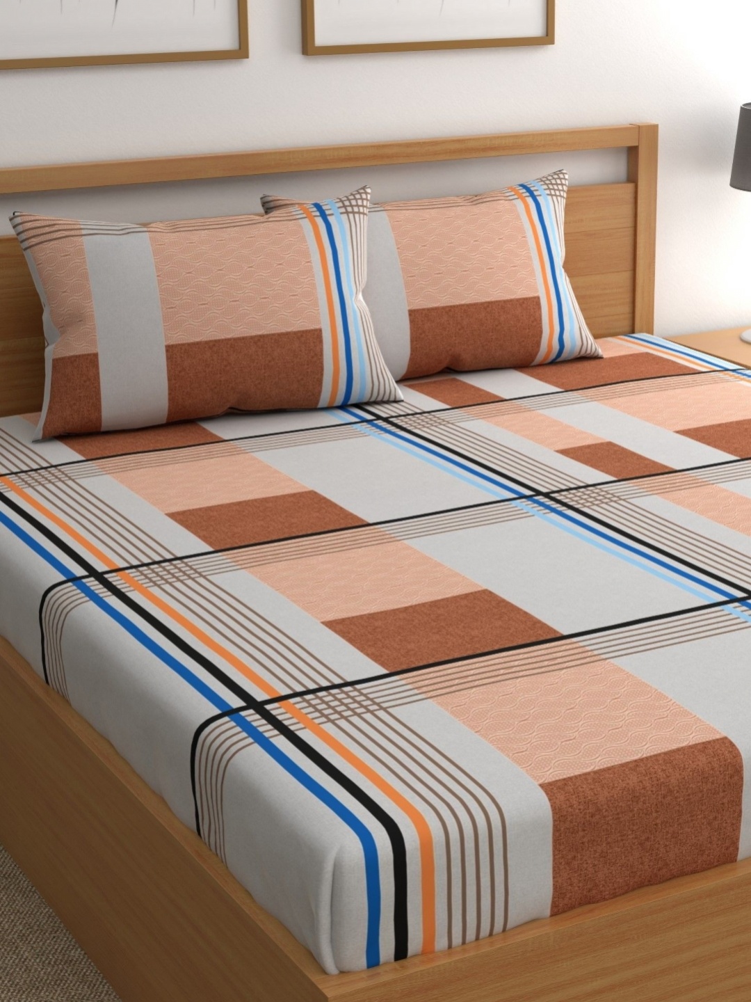 

CHHAVI INDIA Orange Colored Printed Microfiber 210 TC Queen Bedsheet Set 2.5 x 2.25m