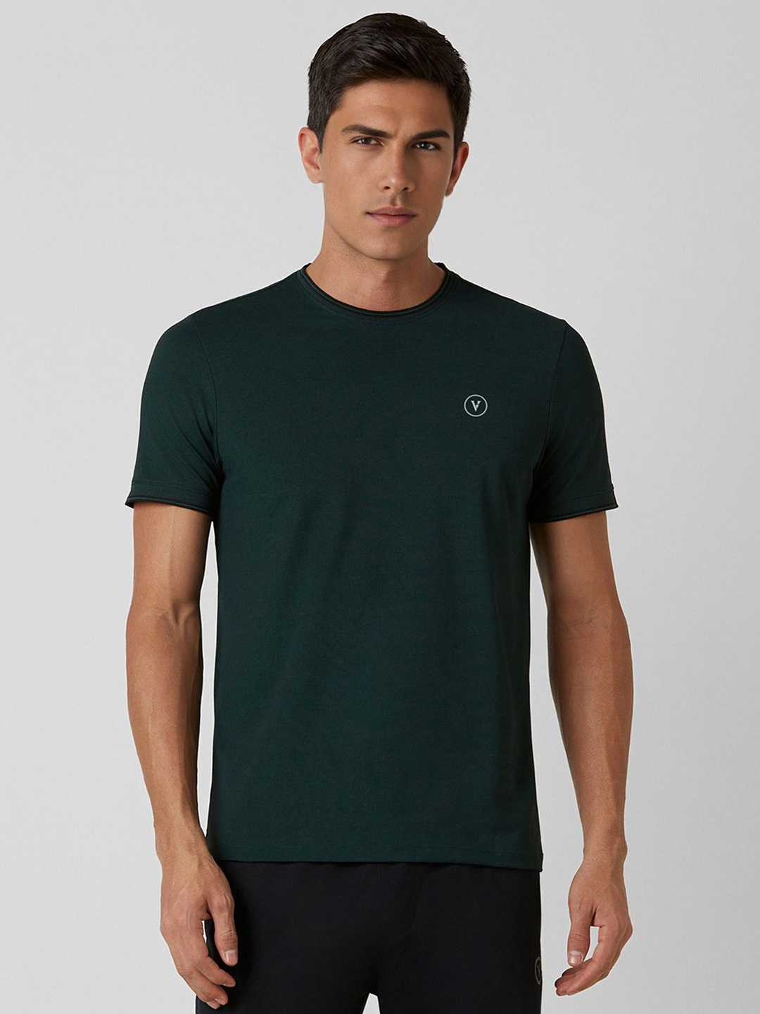 

Van Heusen Flex Men Solid Round Neck Cotton Slim Fit T-shirt, Green