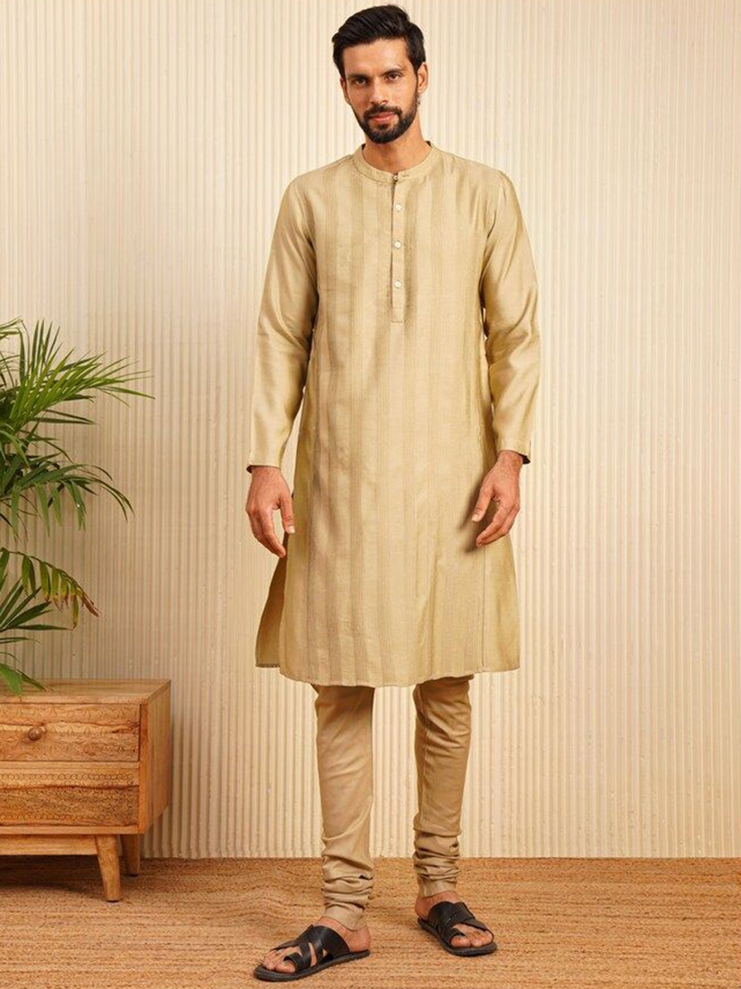 

JAYPORE Striped Band Collar Pure Silk Straight Kurta, Gold