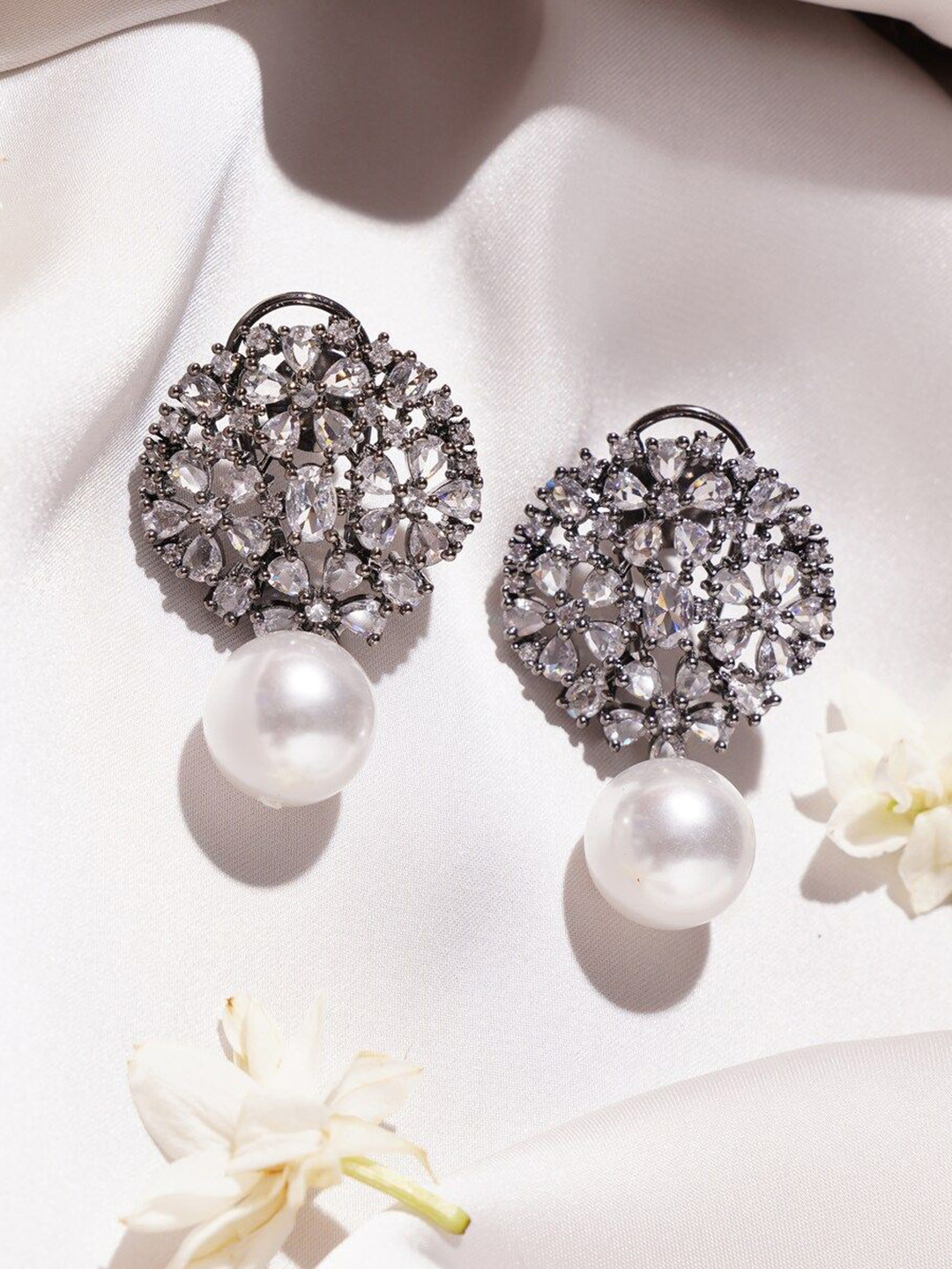 

JAYPORE Contemporary Hoop Earrings, Silver
