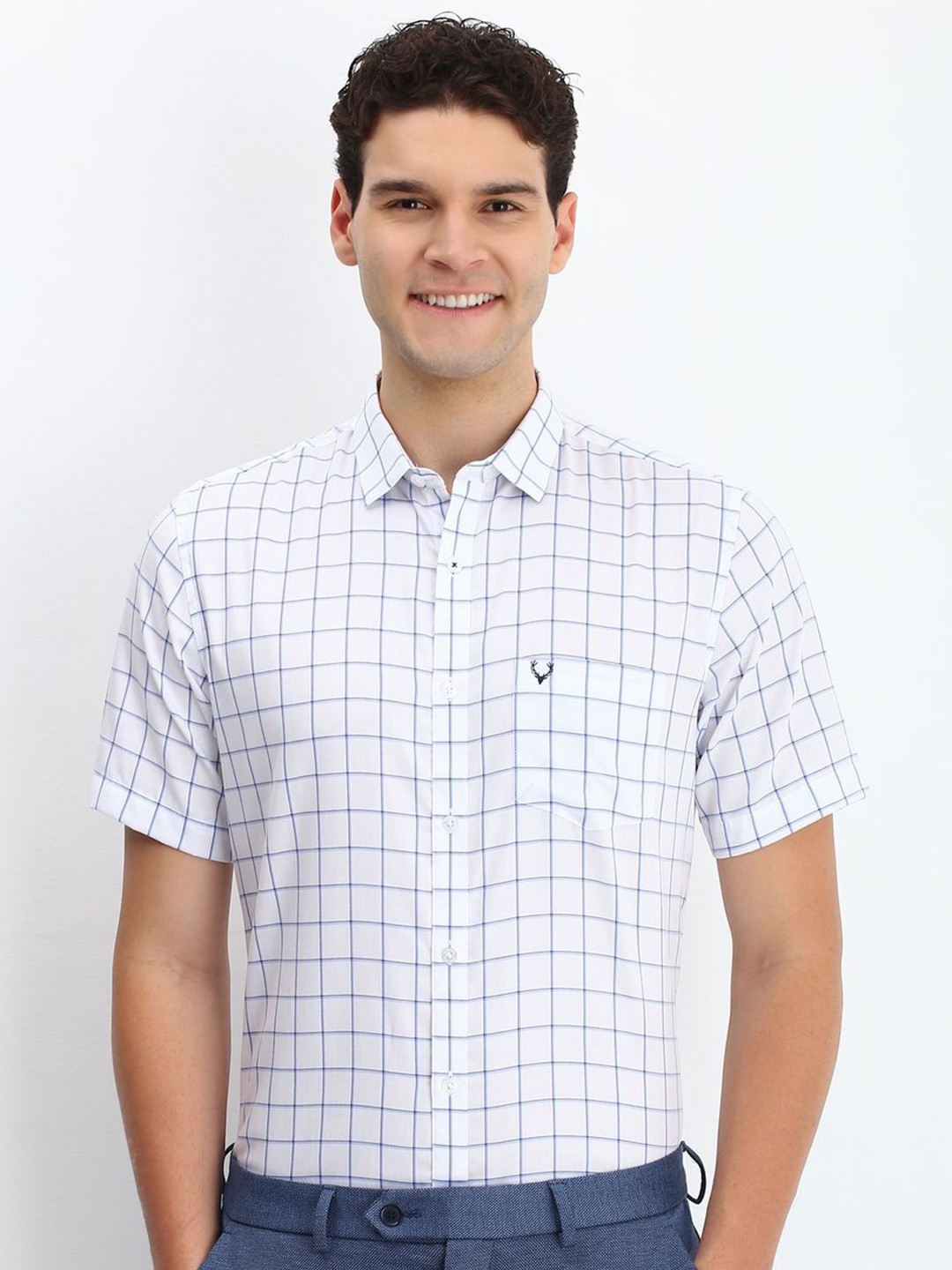 

Allen Solly Men Slim Fit Opaque Checked Formal Shirt, White