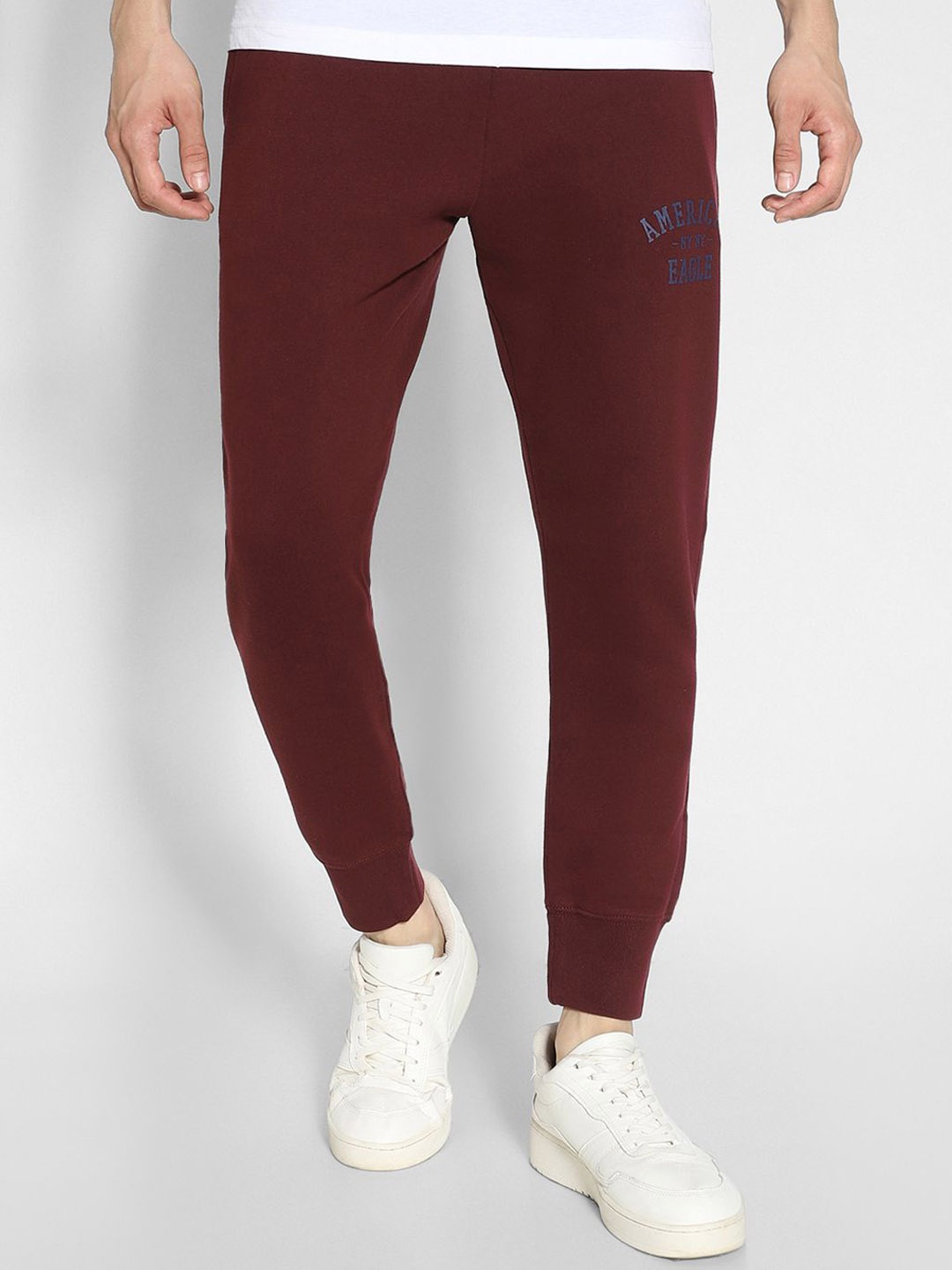 

AMERICAN EAGLE OUTFITTERS Men Joggers Trousers, Burgundy