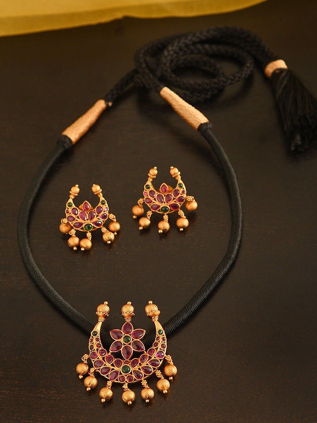 

JAYPORE Gold-Plated Stones Studded Jewellery Set