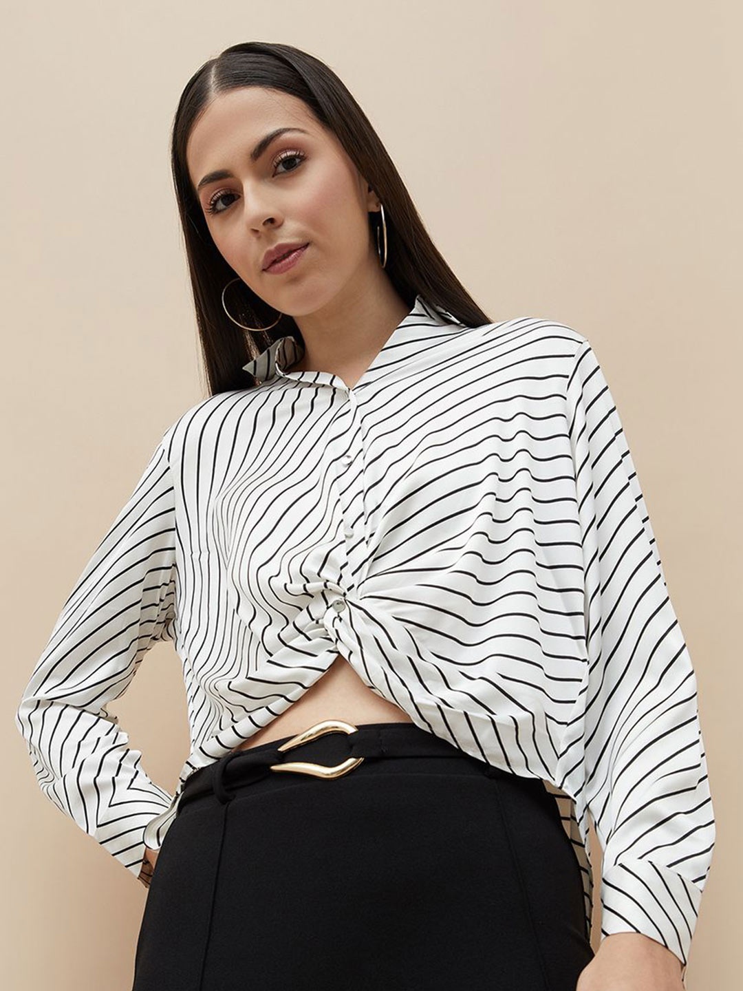 

CODE by Lifestyle Geometric Print Batwing Sleeve Styled Back Top, Off white