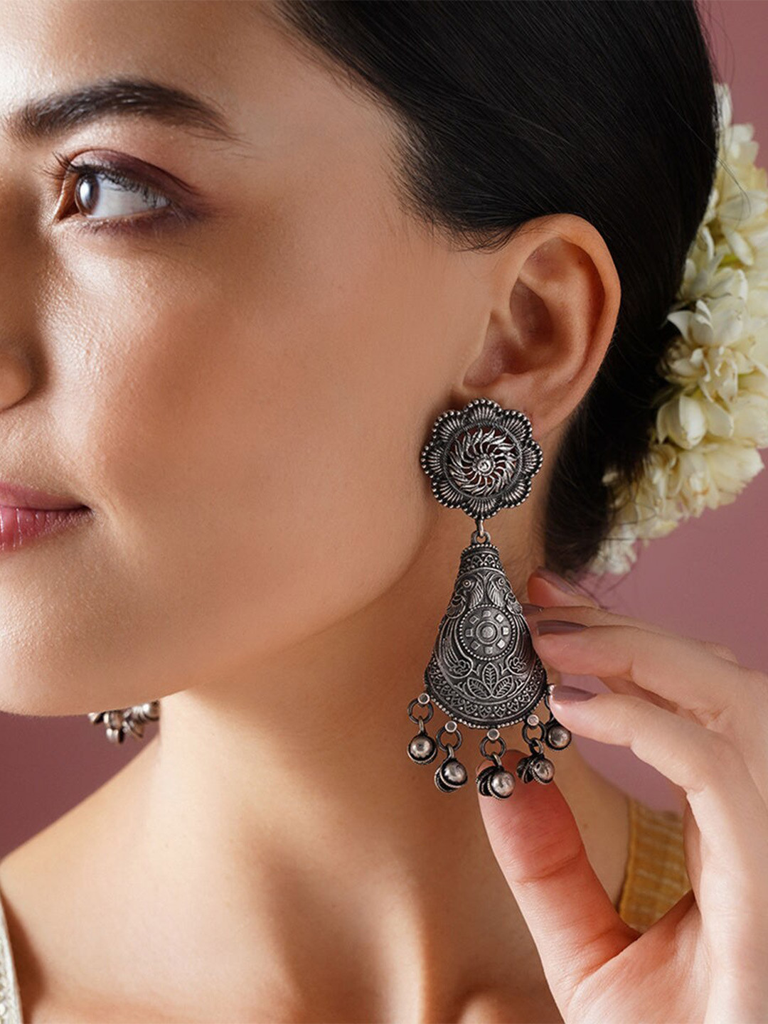 

JAYPORE Silver-Plated Oxidised Dome Shaped Jhumkas