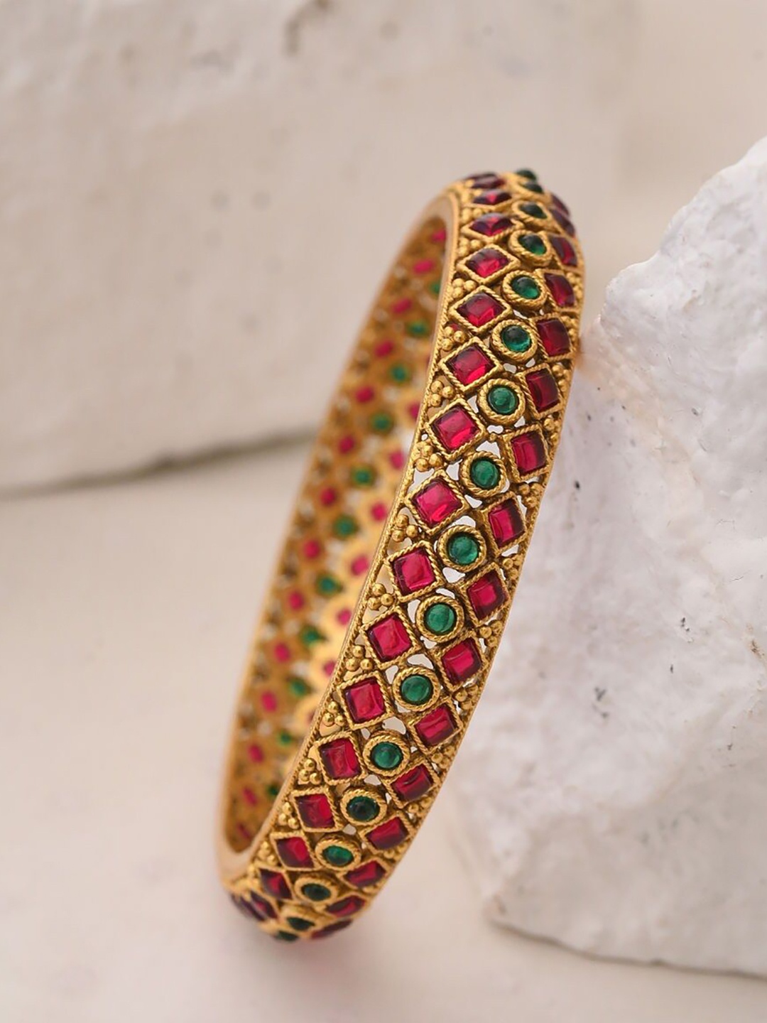 

JAYPORE Stone Studded Bangle, Gold