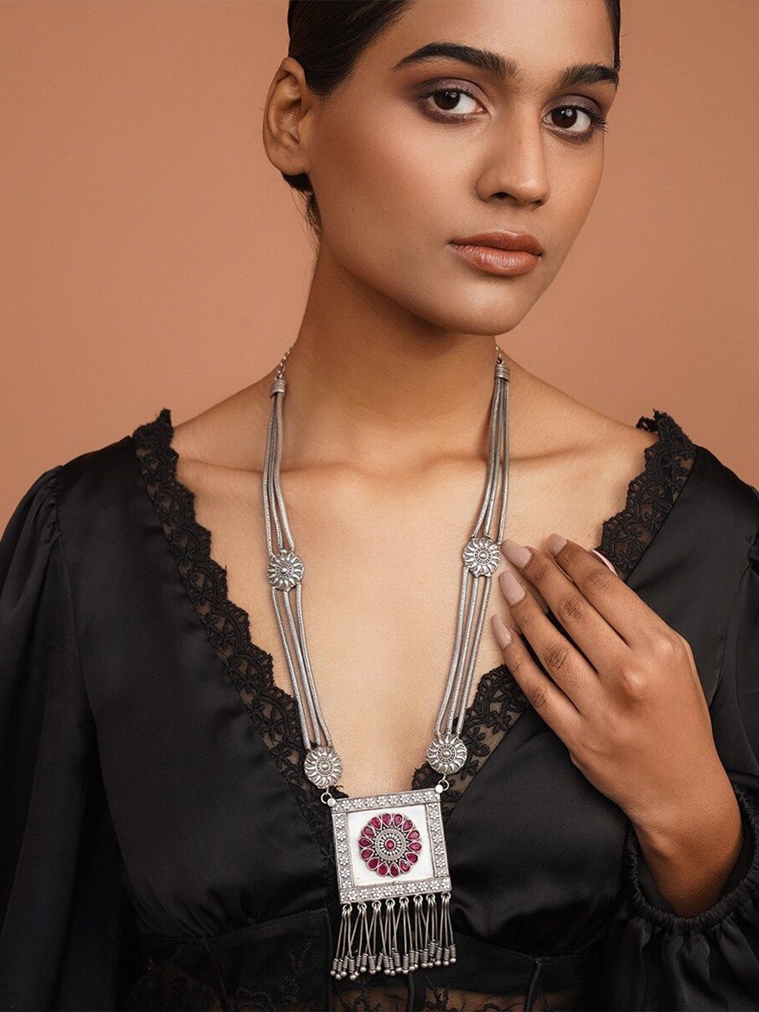 

JAYPORE Brass Stone Studded & Beaded Necklace, Silver