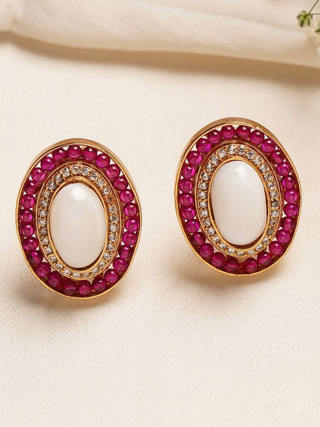 

JAYPORE Artificial Stones Oval Shaped Studs, Gold