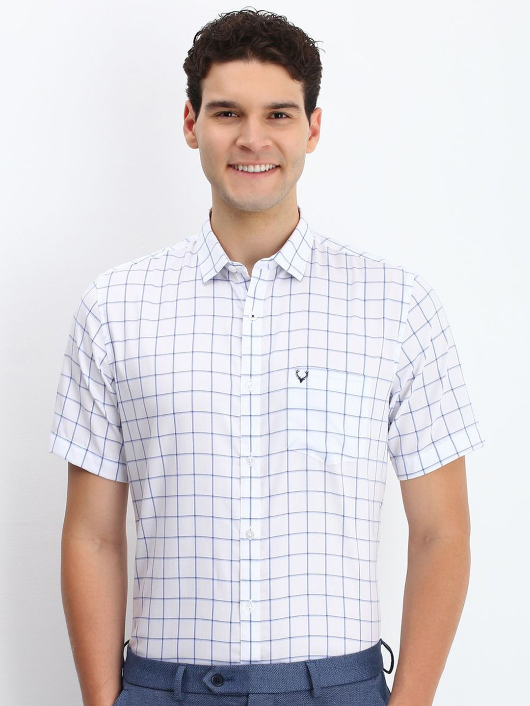 

Allen Solly Men Slim Fit Opaque Checked Formal Shirt, White
