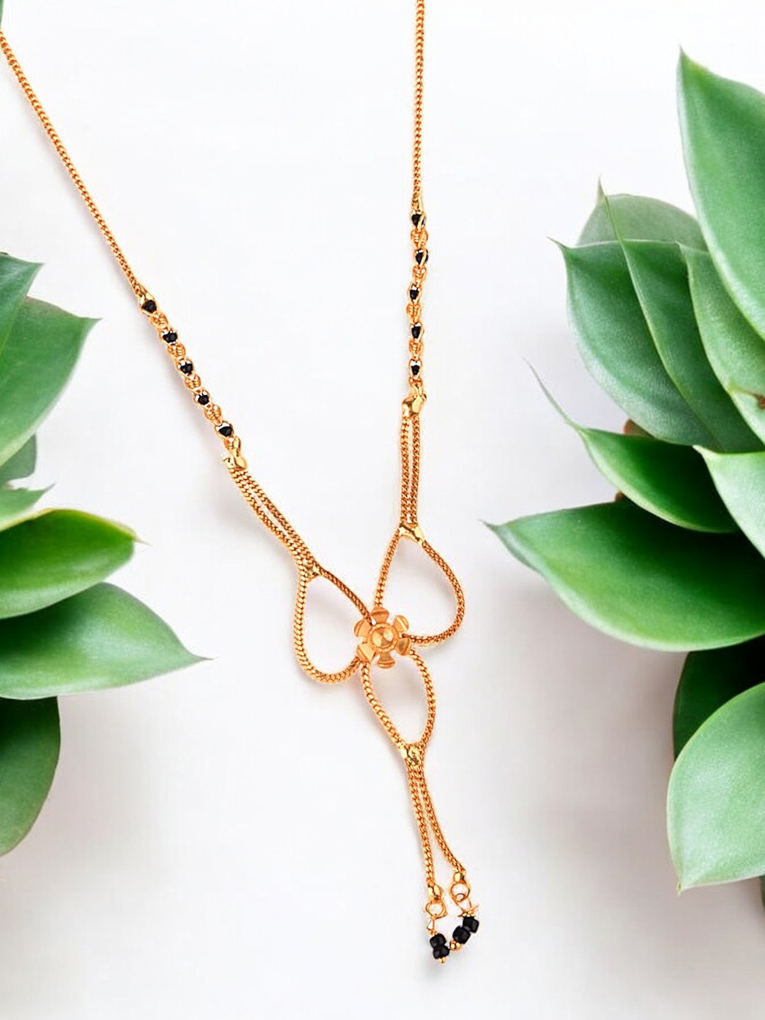 

9blings Gold-Plated Artificial Beads Studded Bow Mangalsutra