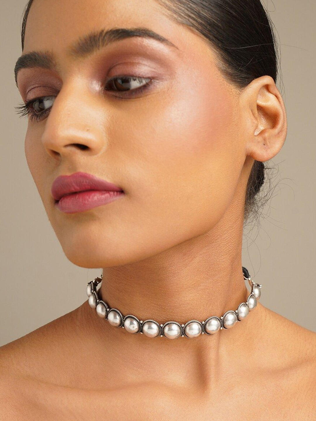 

JAYPORE Silver-Plated Beaded Necklace