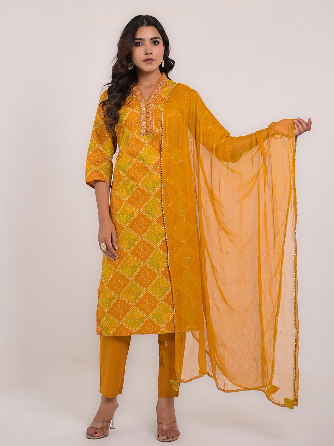 

KAVITA GUPTA Bandhani Printed Pure Cotton Kurta With Trousers & Dupatta, Mustard