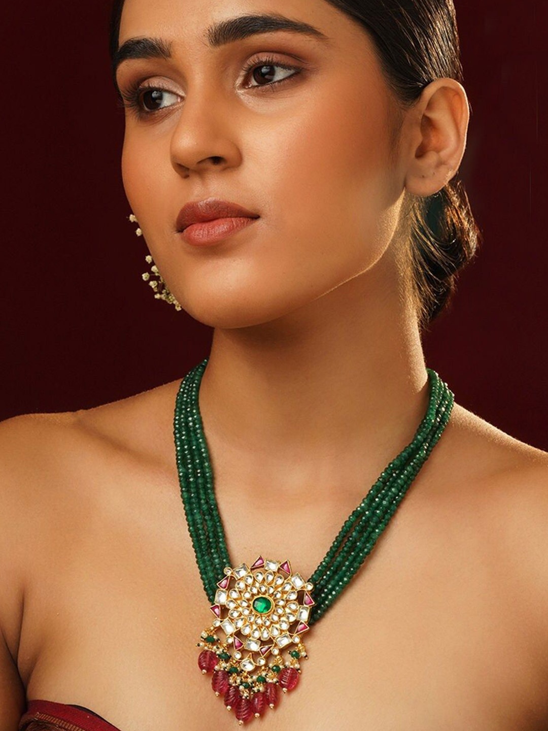 

JAYPORE Gold-Plated Kundan Necklace