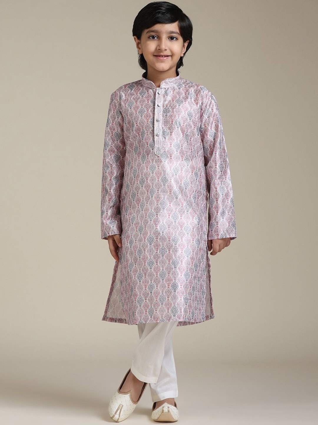 

Manyavar Boys Floral Printed Regular Straight Kurta with Pyjamas, Pink