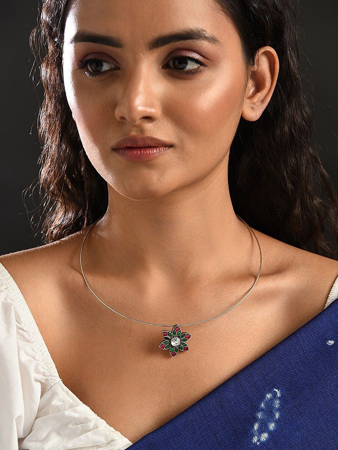 

JAYPORE Silver Floral Statement Beaded Necklace