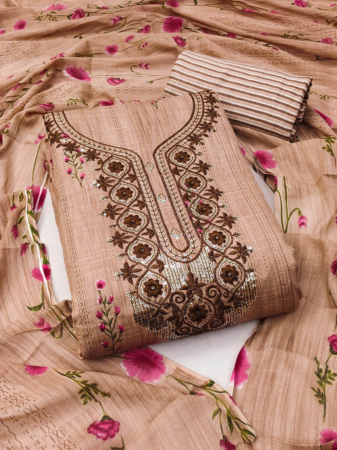 

Maroosh Floral Embroidered Unstitched Dress Material, Beige