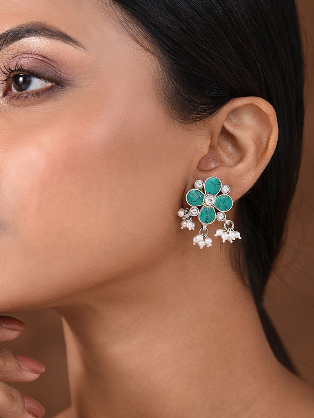 

JAYPORE Pure Silver Contemporary Studs