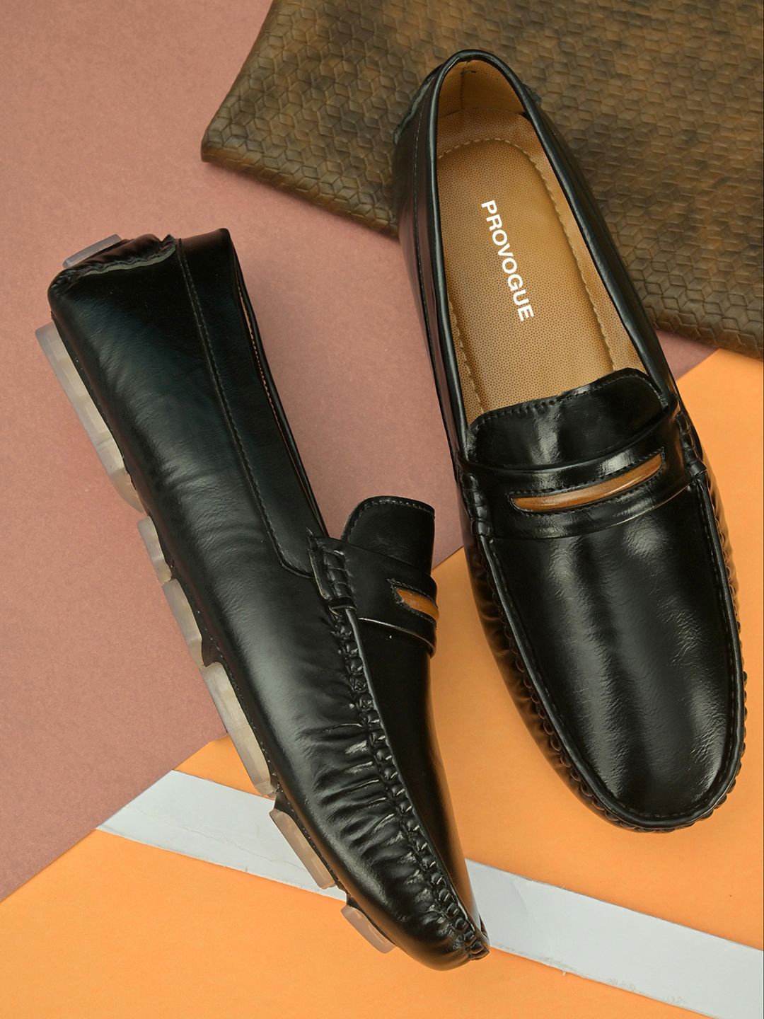 

Provogue Men Round Toe Loafers, Black