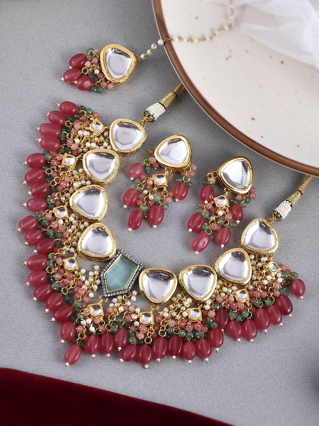 

DASTOOR Gold- Plated Kundan Beads & Stone Studded Jewellery Set