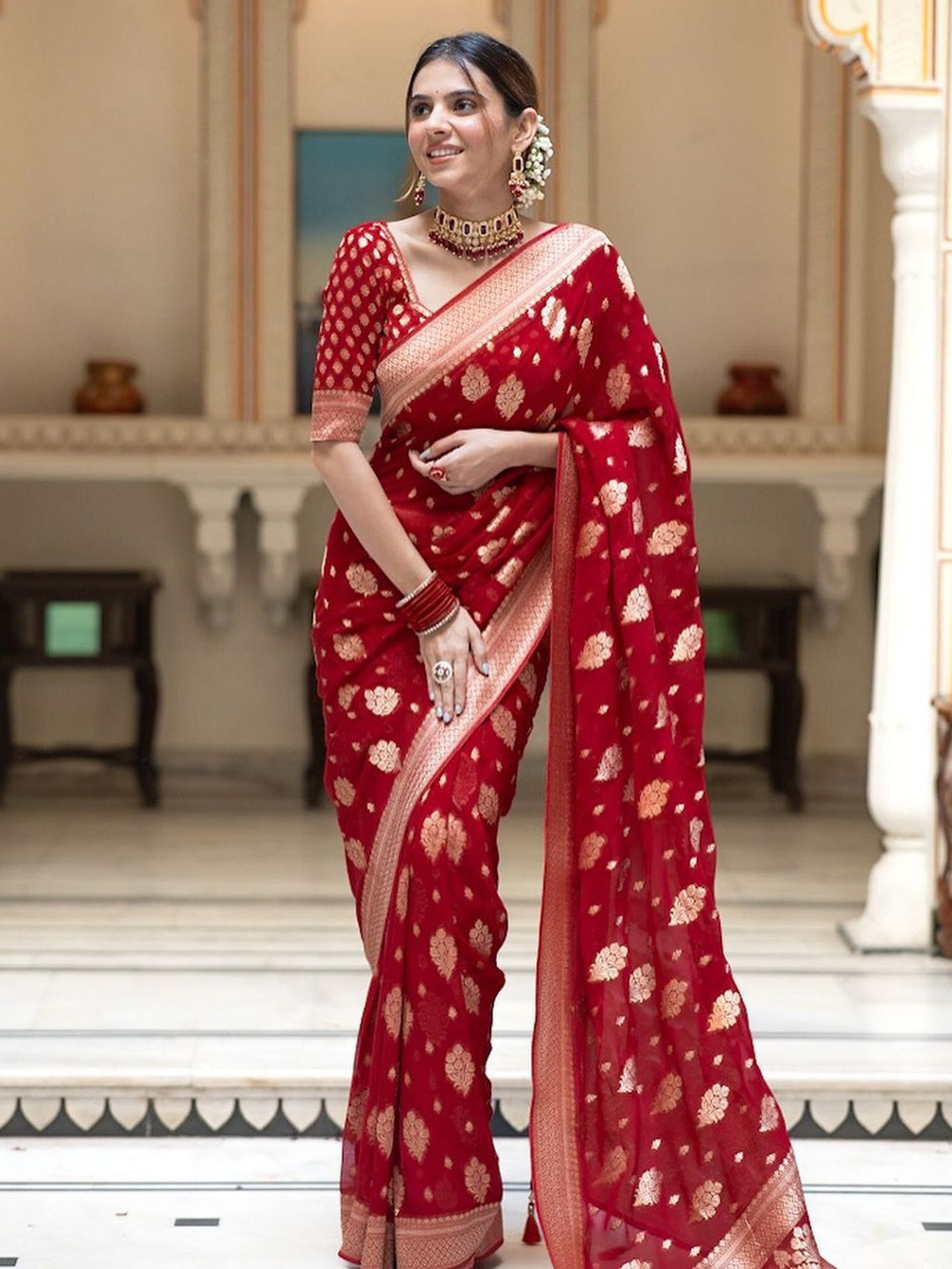 

MAHALASA Woven Design Zari Kanjeevaram Saree, Red