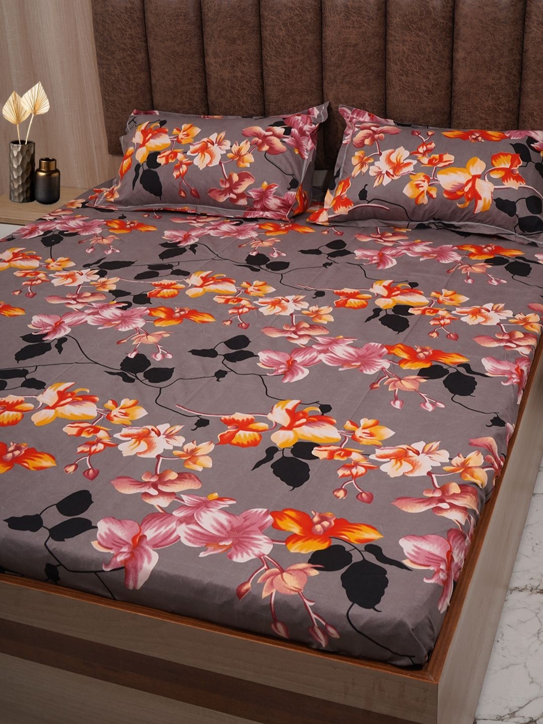 

Adwitiya Grey & Pink Floral 210 TC Double Queen Bedsheet with 2 Pillow Covers