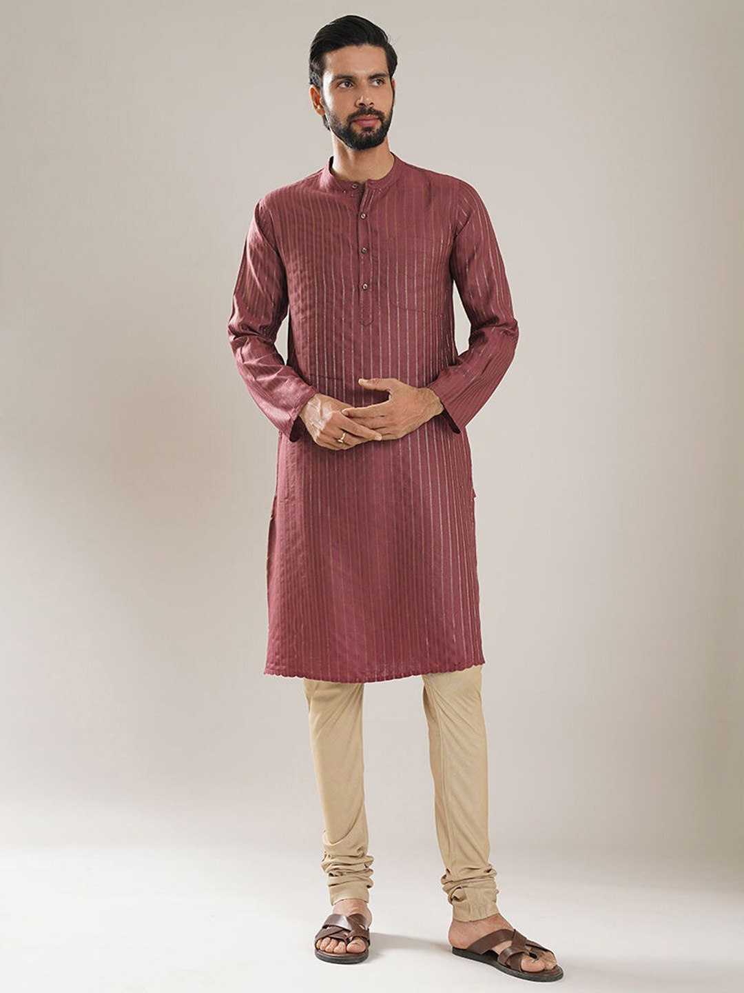 

JAYPORE Men Striped Kurta, Maroon