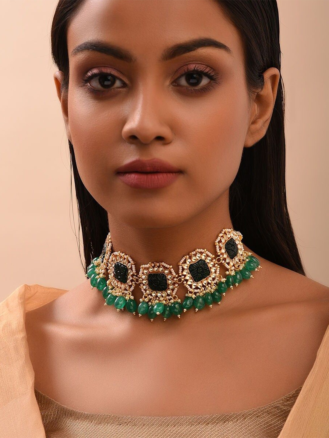 

JAYPORE Stone Studded Statement Necklace, Gold