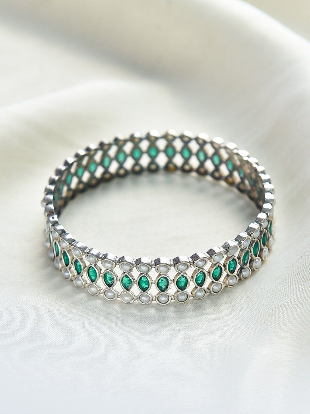 

JAYPORE Stone Studded Bangle, Silver