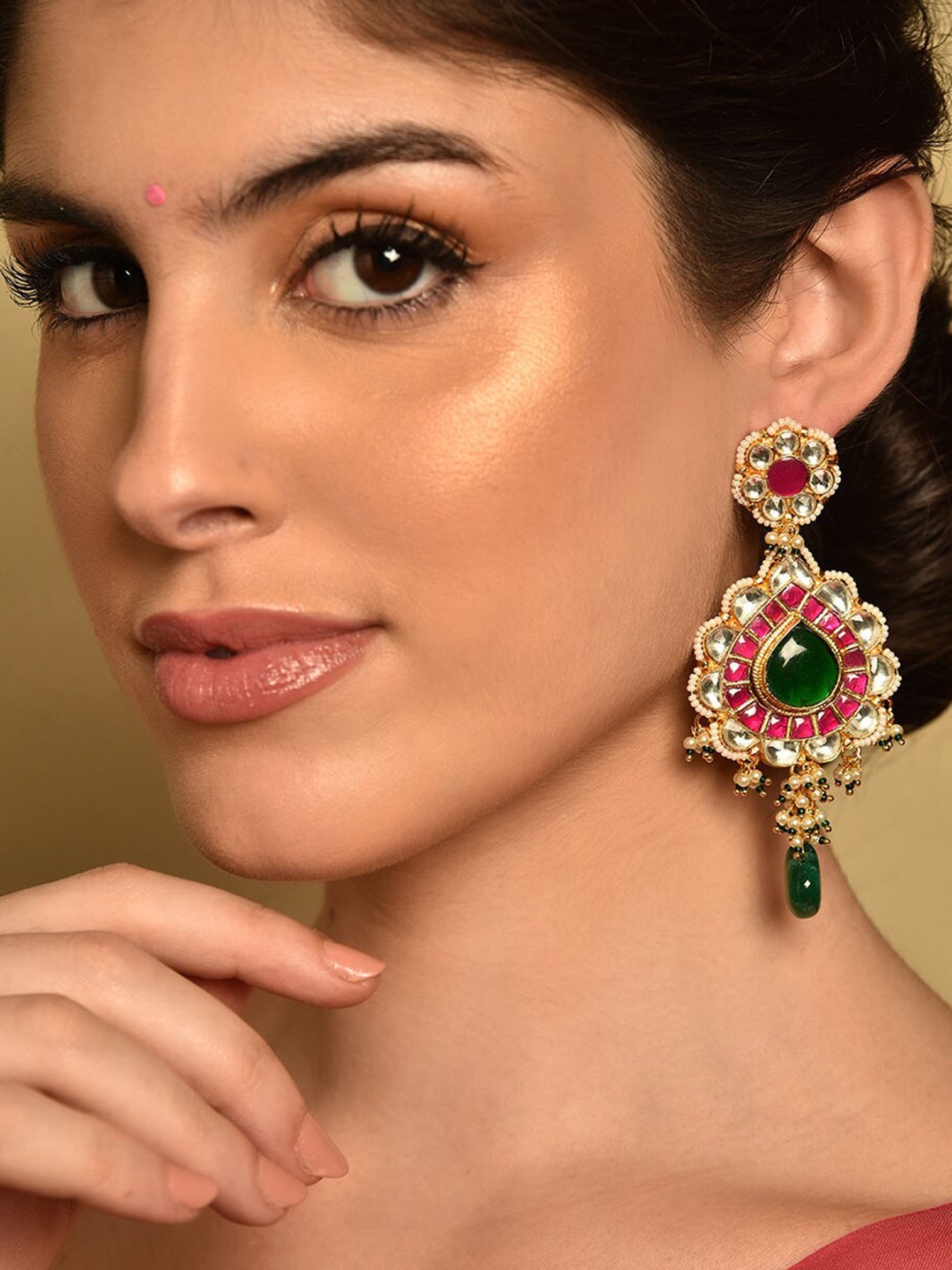 

JAYPORE Gold-Plated Kundan Studded Contemporary Drop Earrings