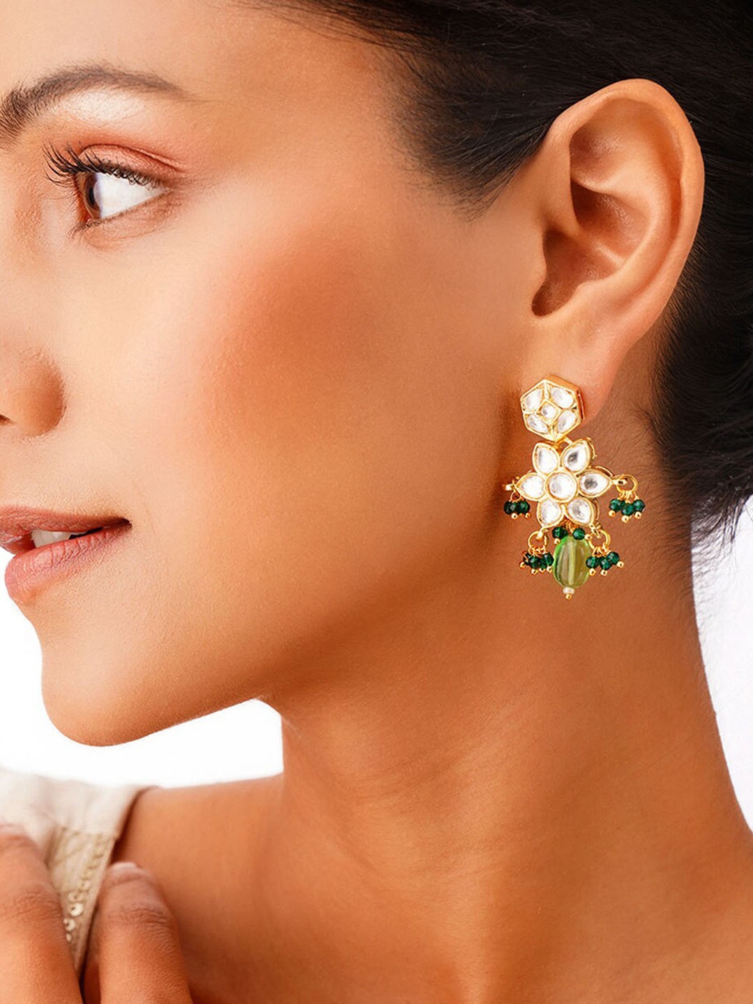 

JAYPORE Gold-Plated Kundan Stone Studded & Beaded Drop Earrings