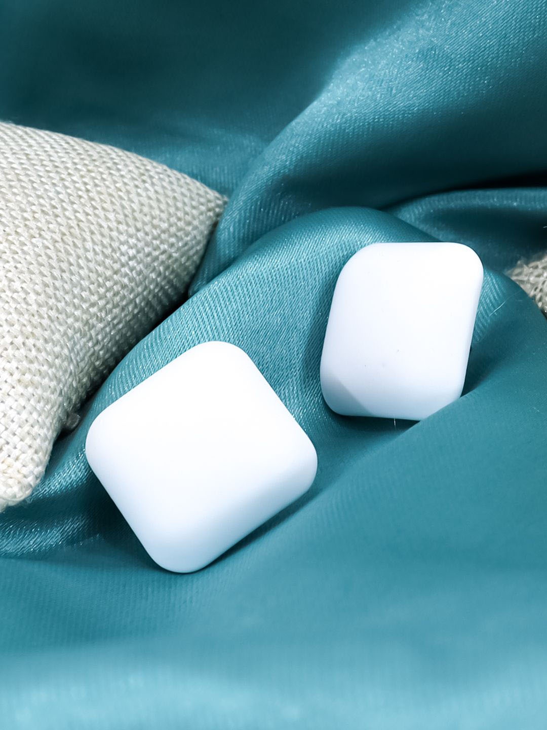 

VAGHBHATT Square Shaped Resin Studs, White
