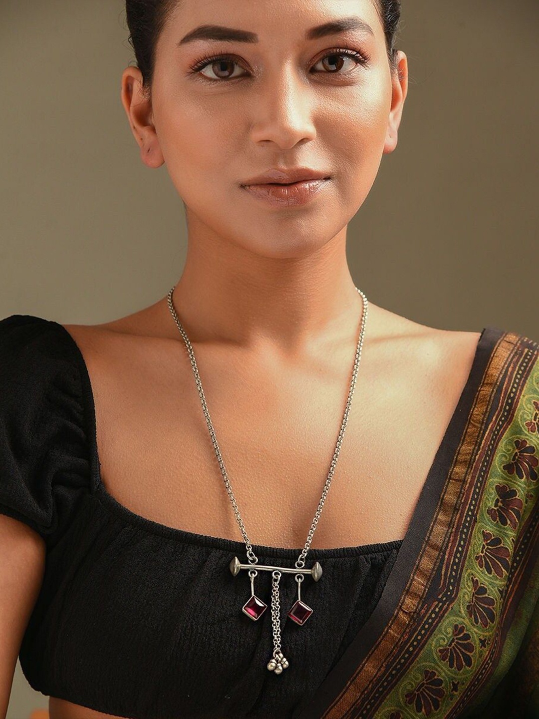 

JAYPORE Pure Silver Statement Necklace