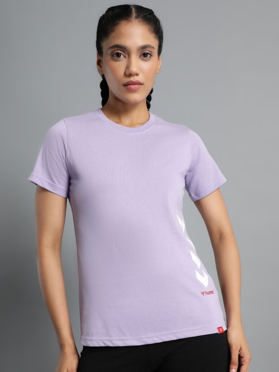 

hummel Women Solid Round Neck Cotton T-shirt, Lavender