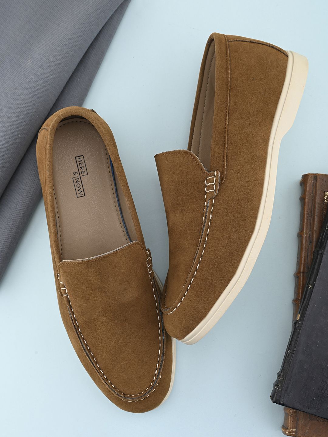 

HERE&NOW Men Colourblocked Loafers, Tan
