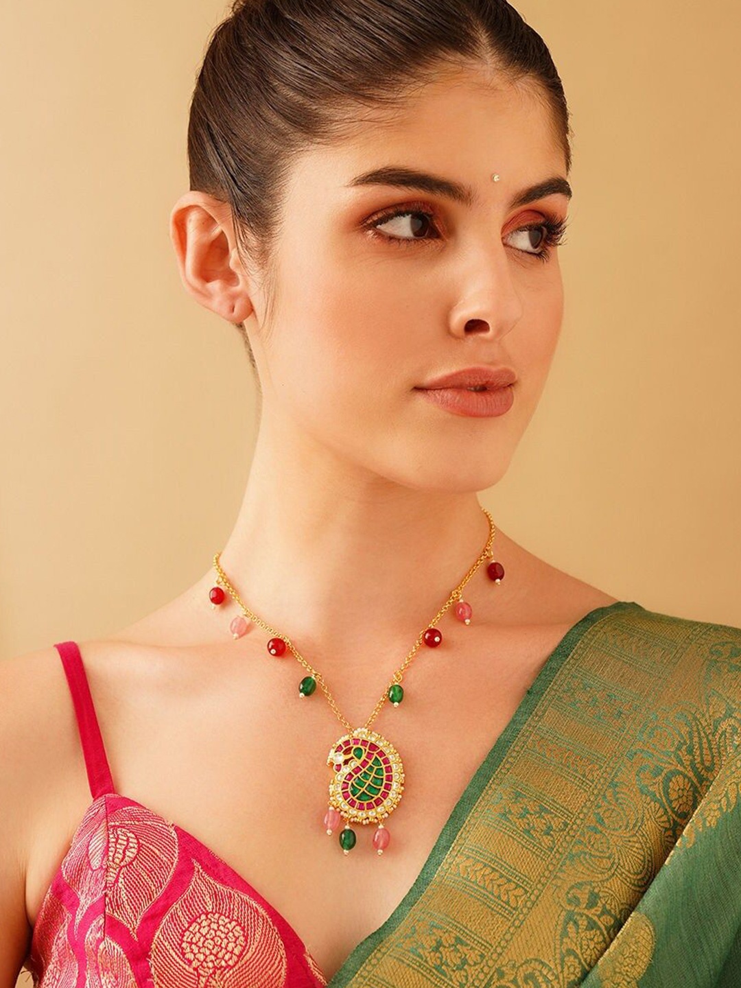 

JAYPORE Brass Gold-Plated Kundan Necklace