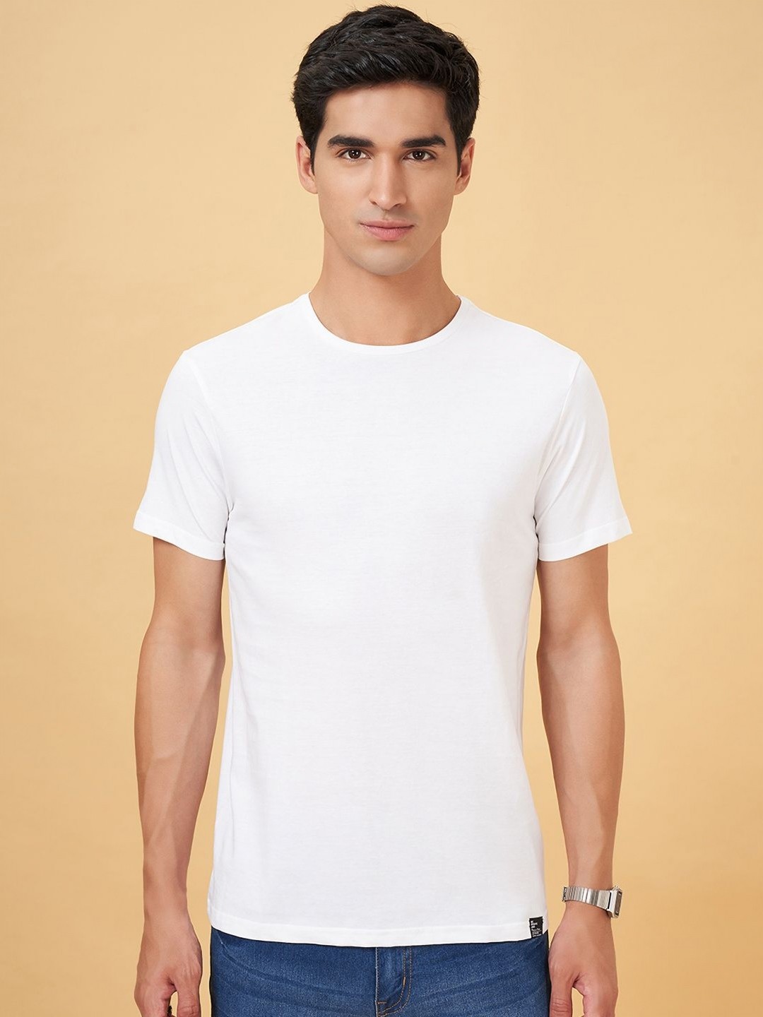 

People Men Solid Round Neck Cotton Slim Fit T-shirt, Off white